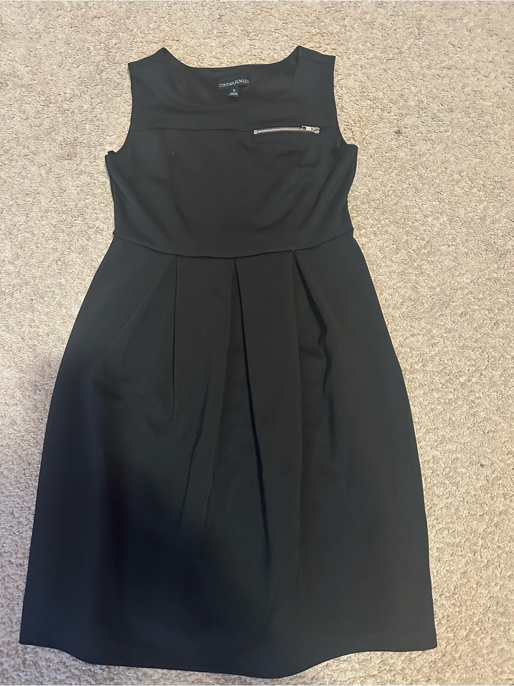 Cynthia Rowley Black Sleeveless Pleated Sheath Dress with Zip Accent